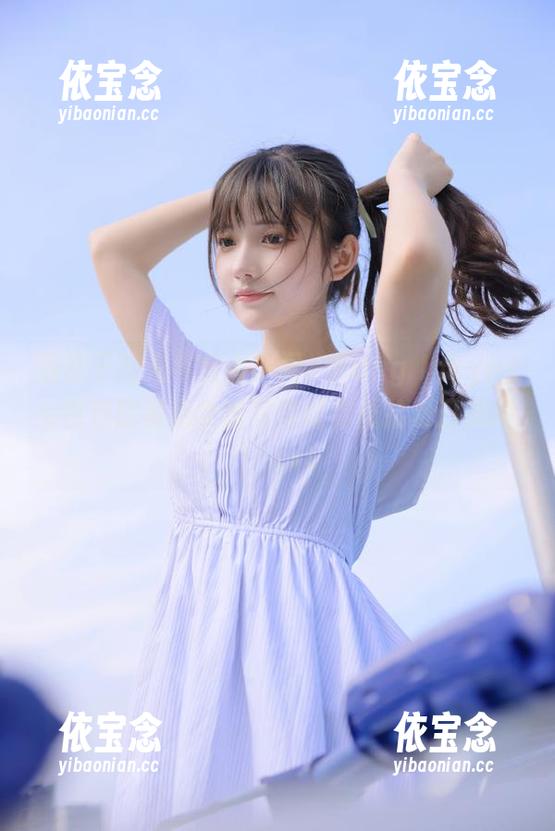 游走于阳光与自由之间，Kang Inkyung白色比基尼全套写真让你重拾夏日激情！.txt